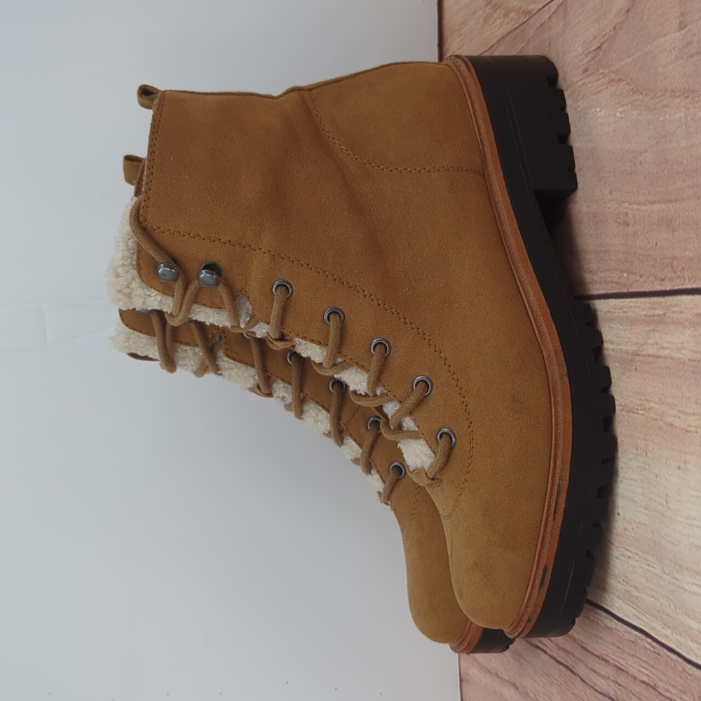 INDIGO RD Izma Faux Suede Hiking Boots Lace Up Faux Shearling Sz 7.5